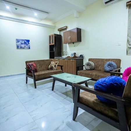 Apartment 79 Hotel & Suite Ikeja Zewnętrze zdjęcie