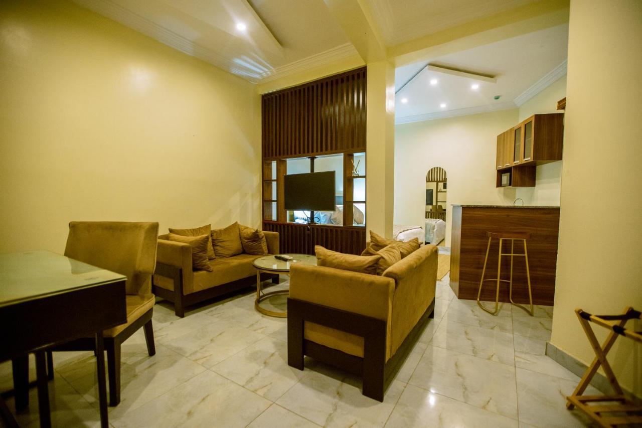 Apartment 79 Hotel & Suite Ikeja Zewnętrze zdjęcie