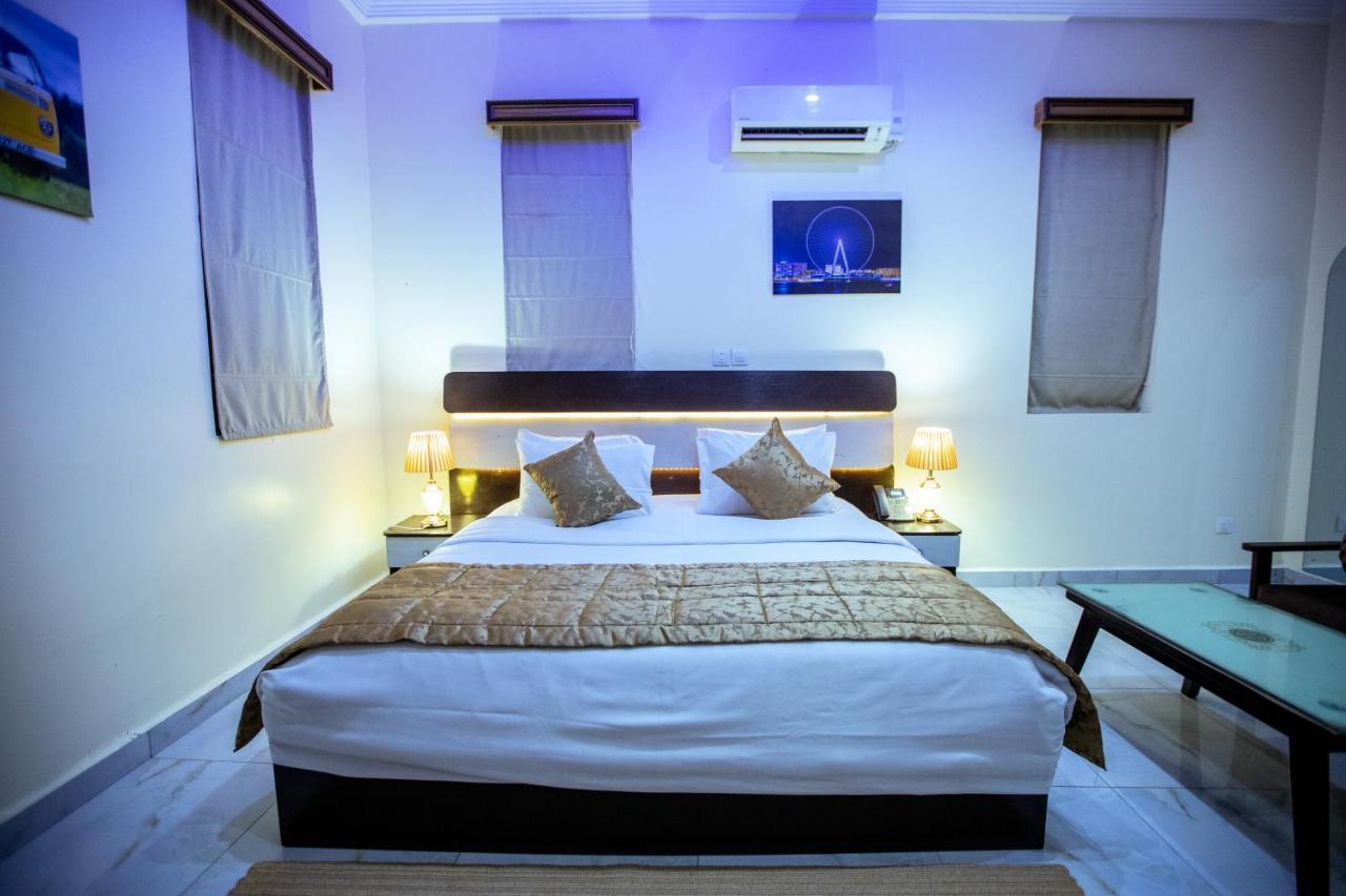 Apartment 79 Hotel & Suite Ikeja Zewnętrze zdjęcie