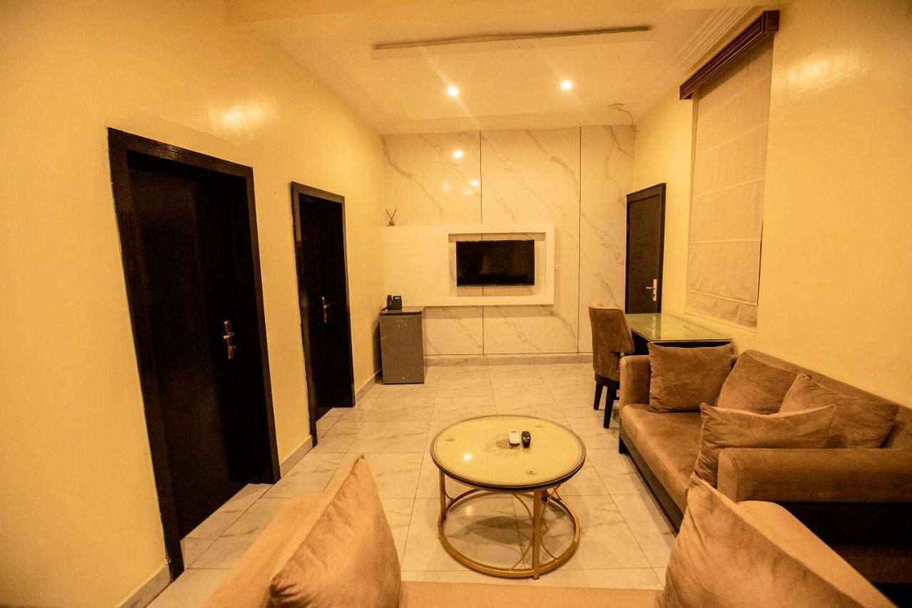 Apartment 79 Hotel & Suite Ikeja Zewnętrze zdjęcie