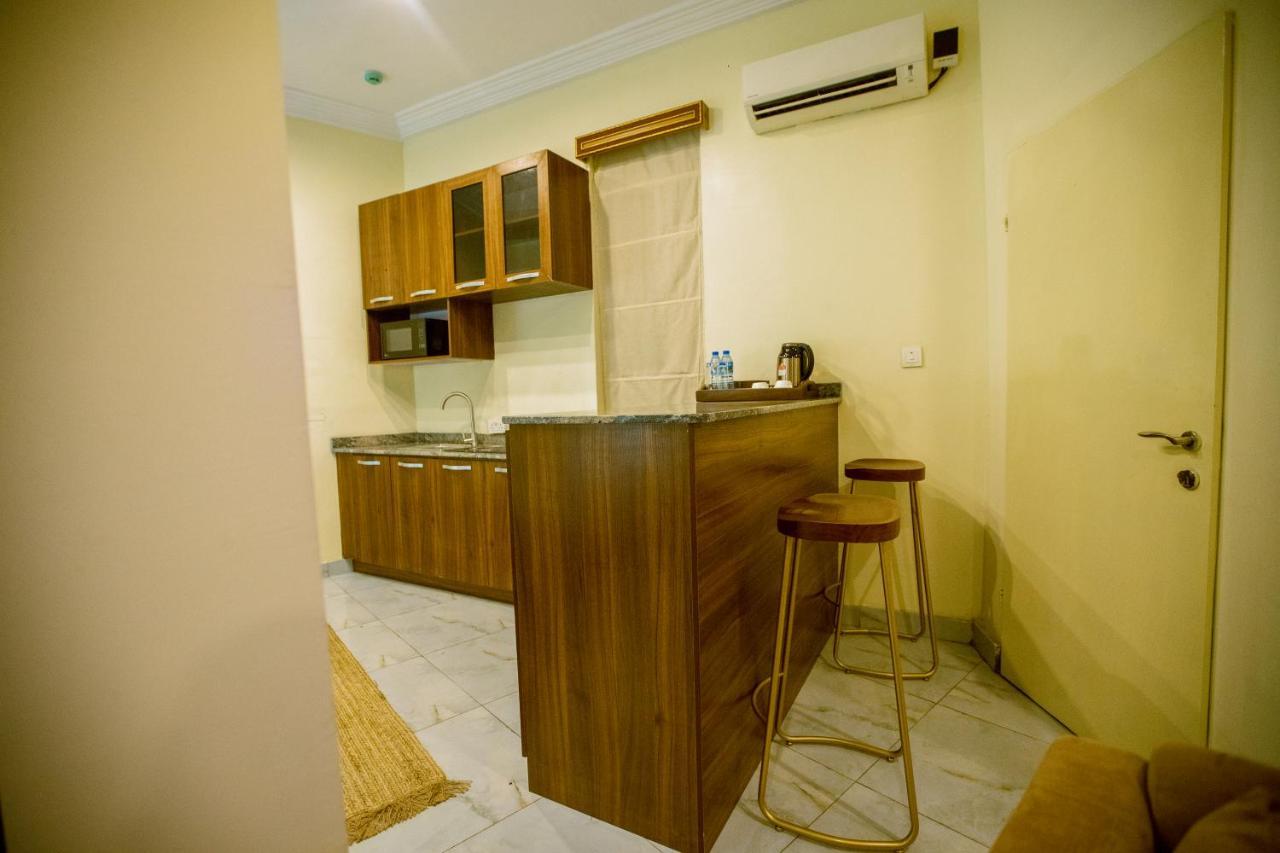Apartment 79 Hotel & Suite Ikeja Zewnętrze zdjęcie