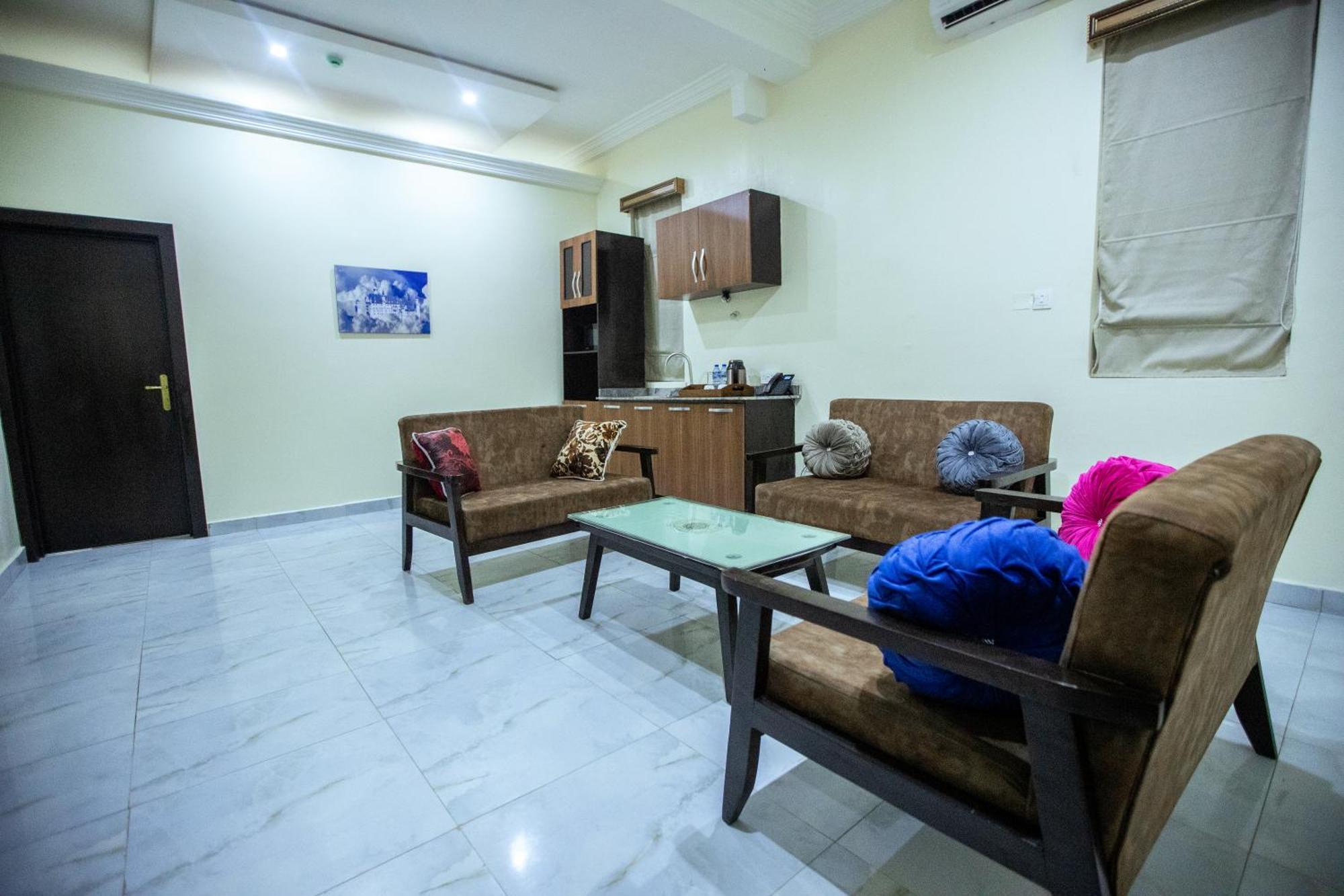Apartment 79 Hotel & Suite Ikeja Zewnętrze zdjęcie